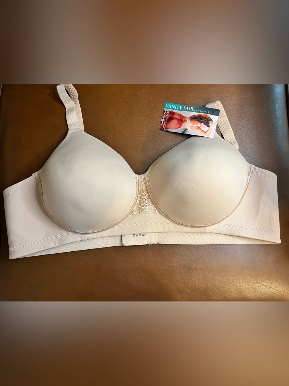 NWT Vanity Fair Beauty Back Bra Size 44B Ivory Underwire 71265